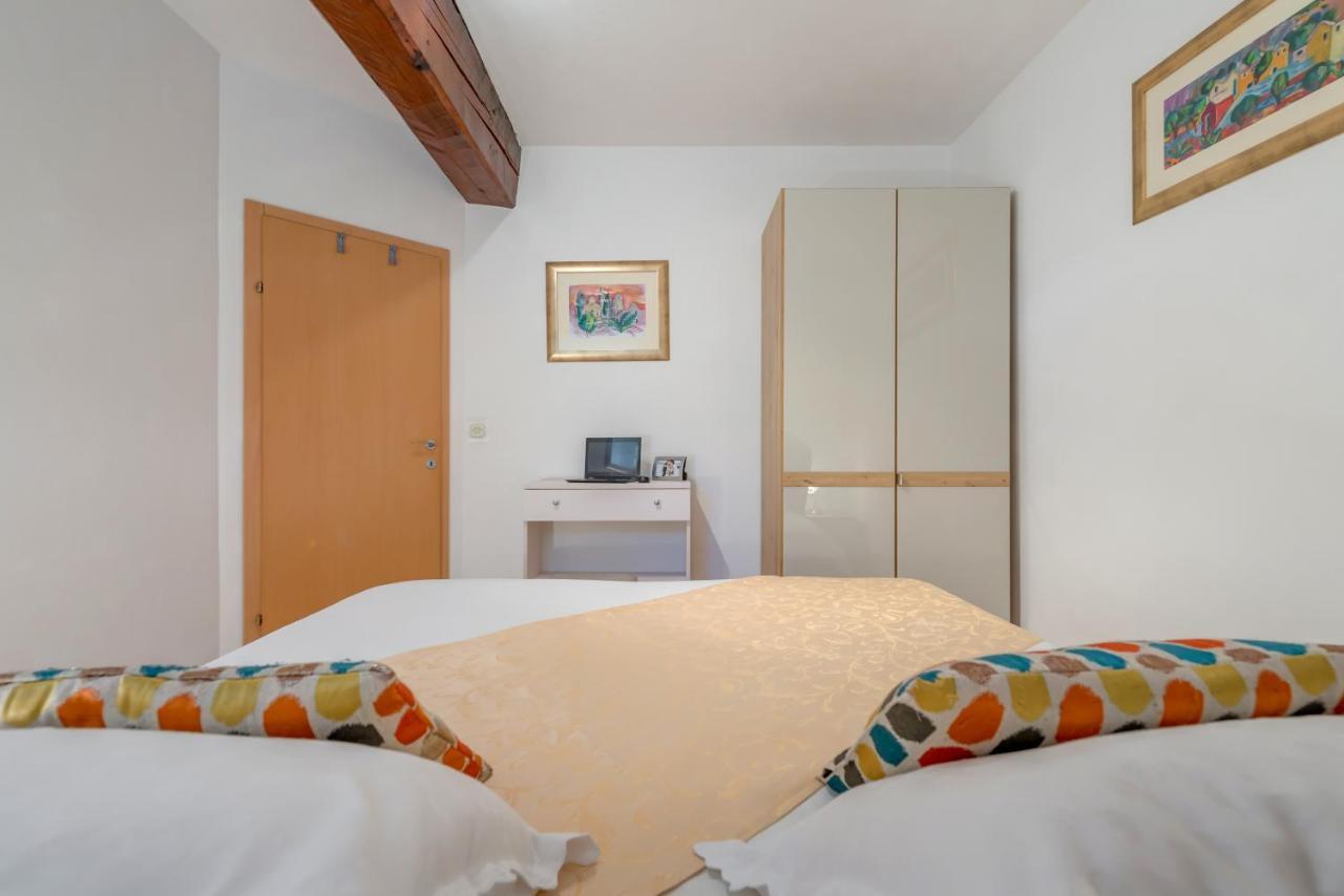 Apartments Obala Bol Kültér fotó